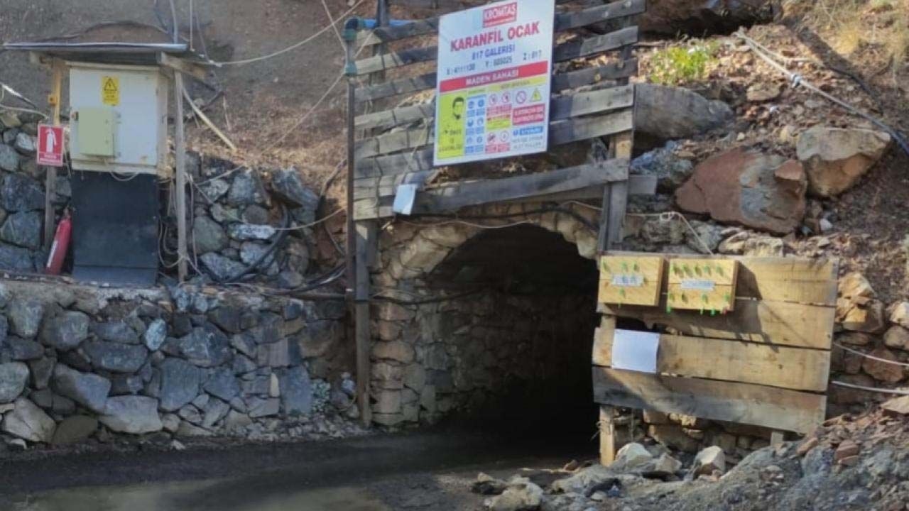 Los mineros atrapados bajo los escombros no han podido ser localizados desde hace dos días.