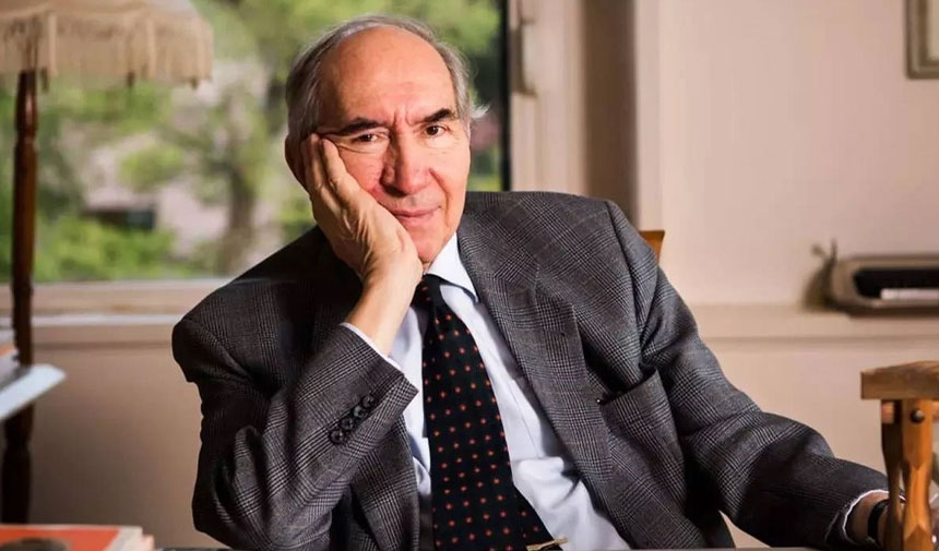 La azafata Leyla escribió sobre Altan Öymen: Lo golpearon cuando dijo que no me conocía.
