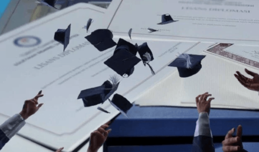 Neue Details im Diplomskandal! Wie gelangten sie in die Systeme?
