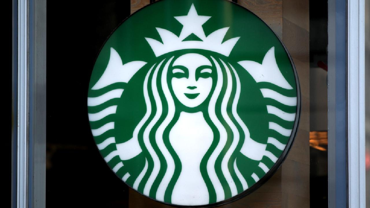 Door boycot getroffen Starbucks gaat meer dan 1.000 werknemers ontslaan