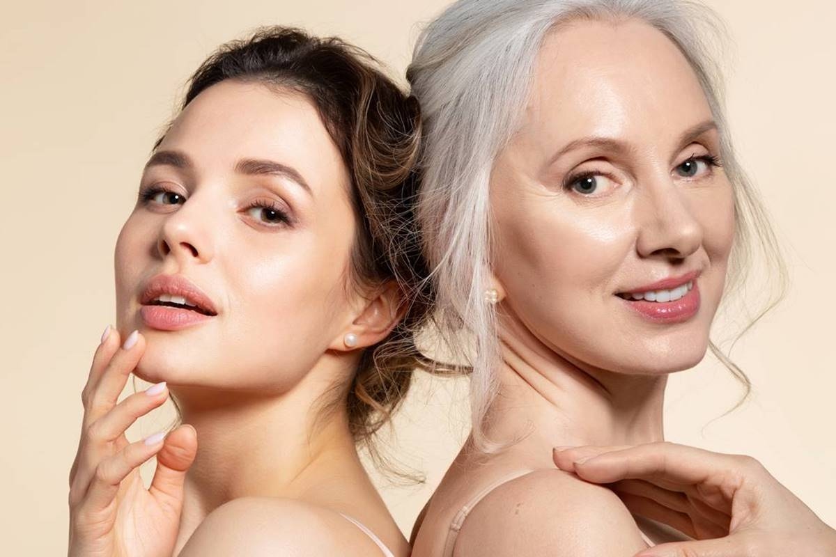 Natural cream rejuvenates skin and reduces wrinkles at home