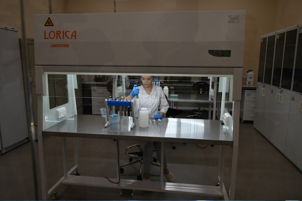 In de regio Moskou wordt een productiefaciliteit voor genetische onderzoeksreagentia opgezet voor 250 miljoen roebel