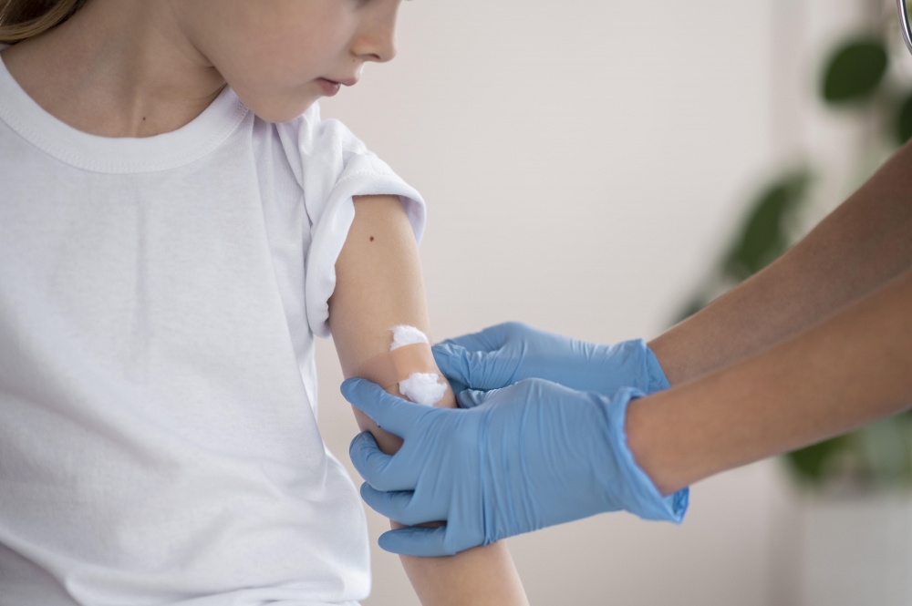 SuperJob: Pediatric nurse salary cap increased by 20% in 2025