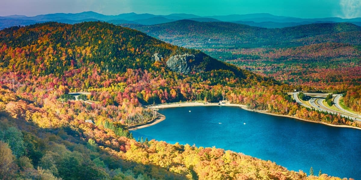 15 New Enlgand Fall Foliage Road Trips
