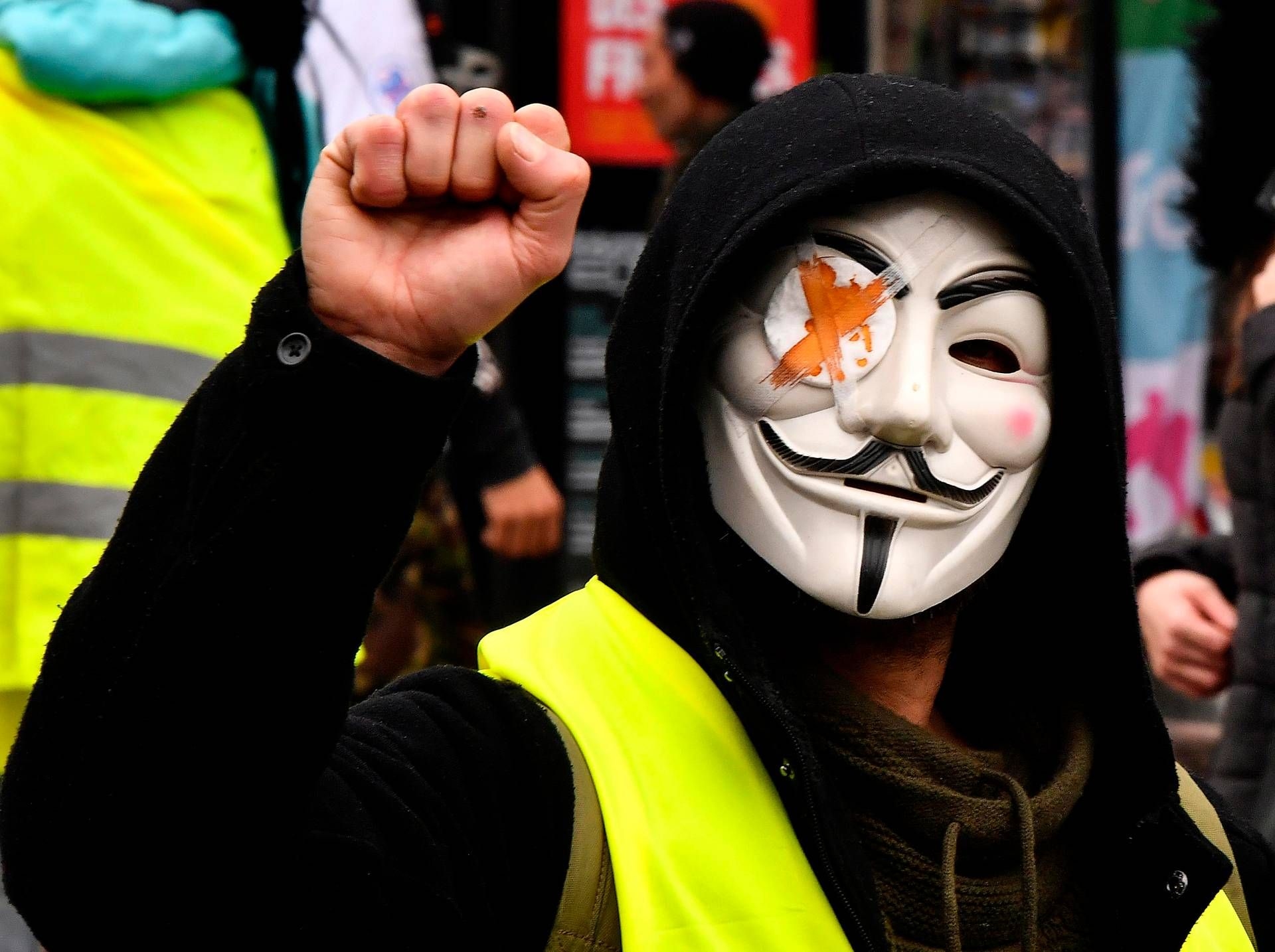 Fransa'da 10 Eylül'de "Her Şeyi Engelle" protesto hareketi büyüyor. Sarı Yelekliler 2.0 mı geliyor?