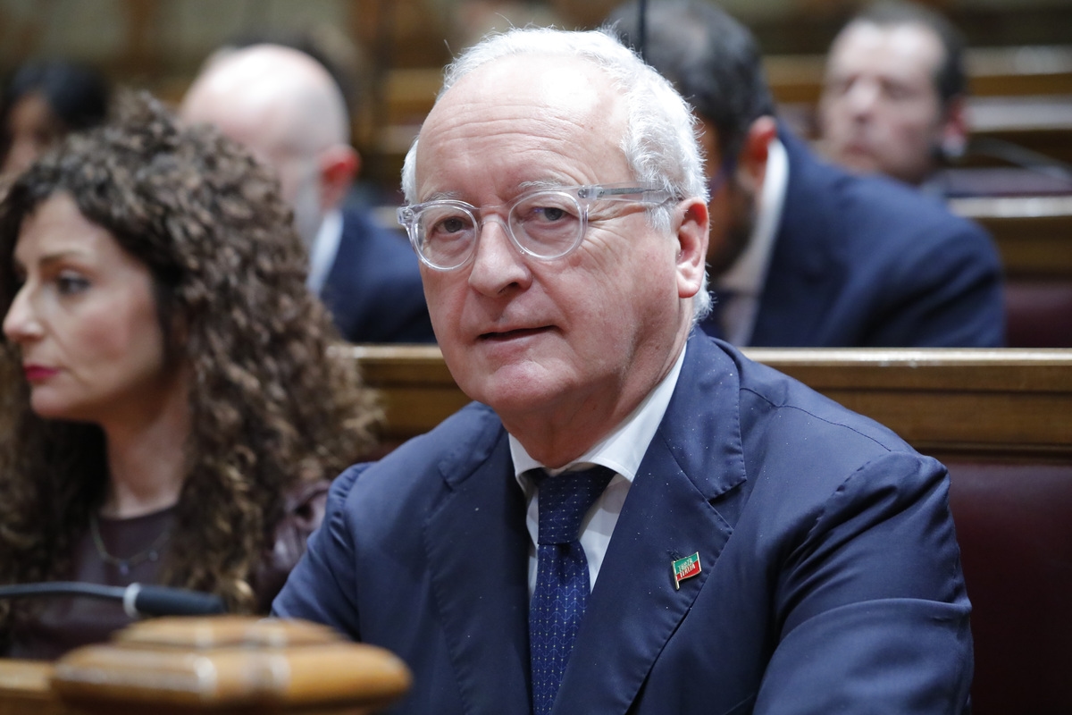 Begroting: "Lagere belastingen, meer investeringen en hogere lonen om ontwikkeling te stimuleren." Het recept van Forza Italia.