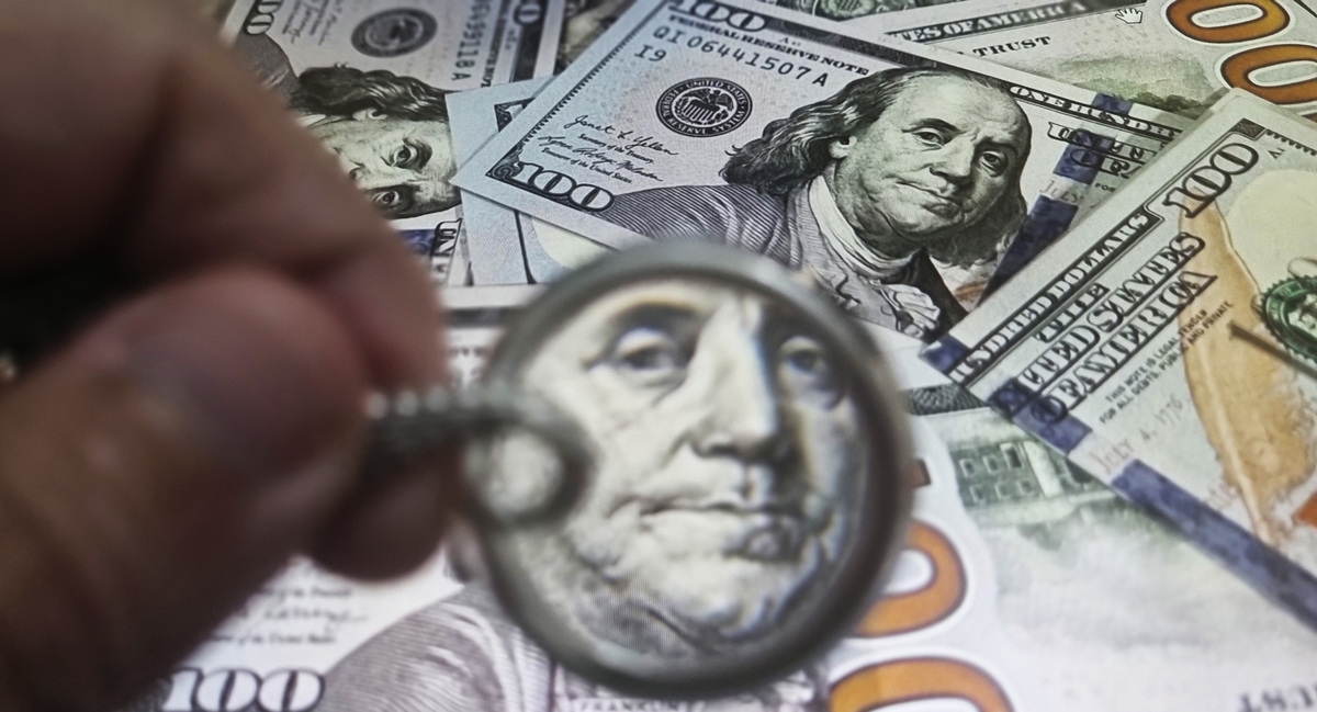 Trump Effect in Reverse, Dollar Never This Bad Since 1973. Duties, Wars and Instability