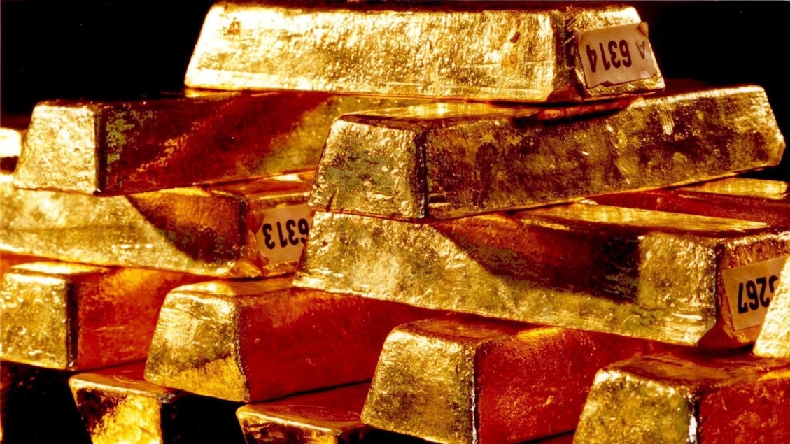 O ouro está ligeiramente em alta, contrato à vista +0,24%