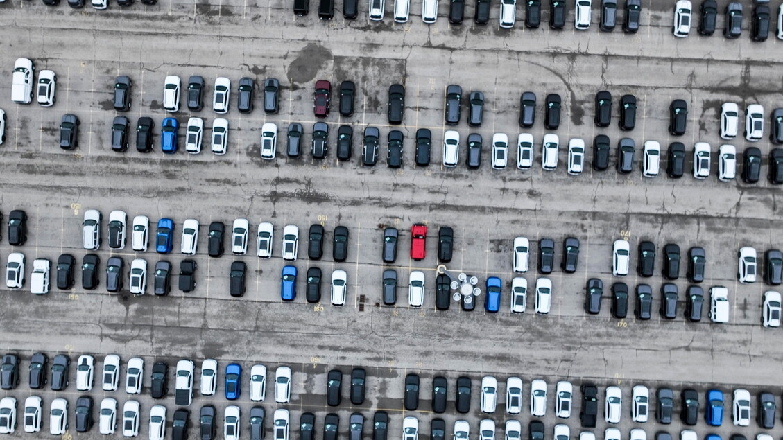 Mercado automobilístico europeu ligeiramente em alta, +1,9% em maio