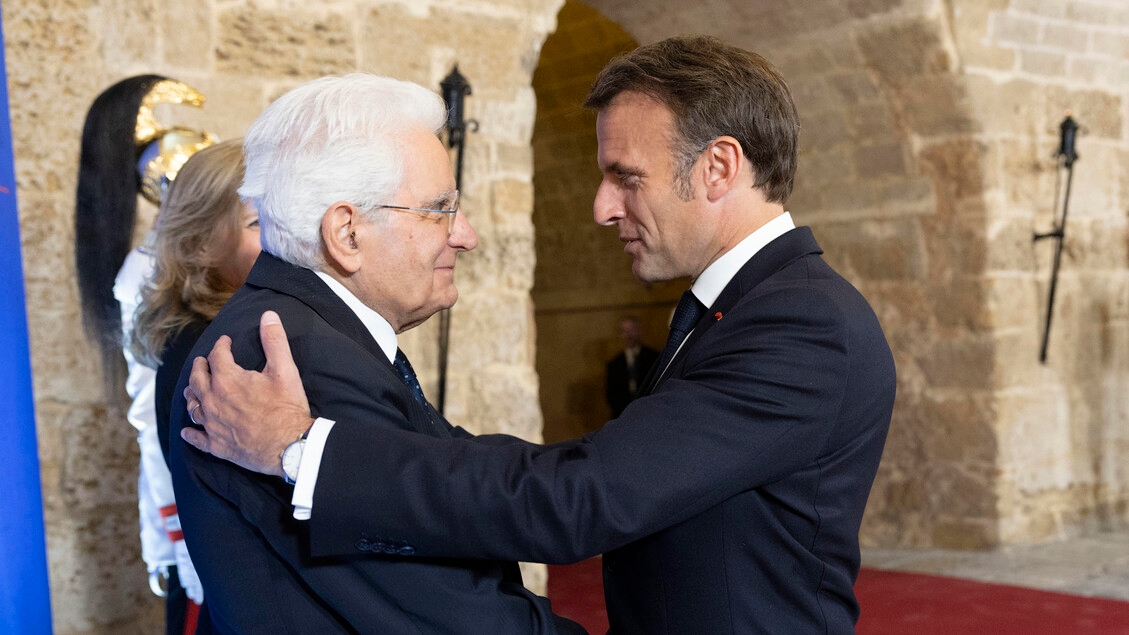 Mattarella tegen Macron: "Het concurrentievermogen van de EU is onze verantwoordelijkheid."