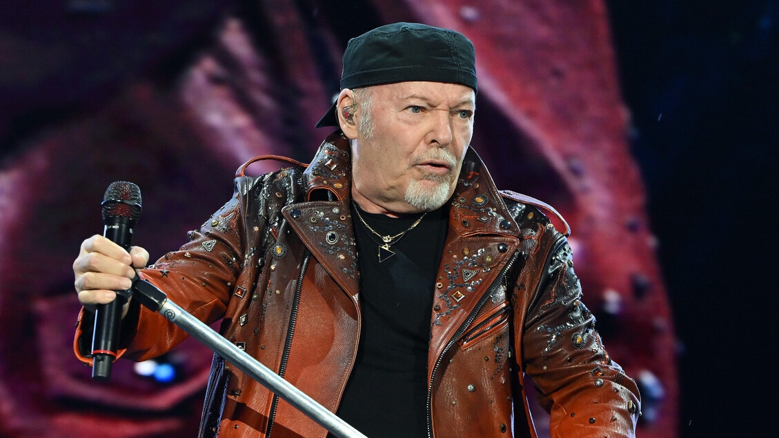 Vasco Rossi, genug mit den Kriegen und dem Massaker an Unschuldigen in Gaza