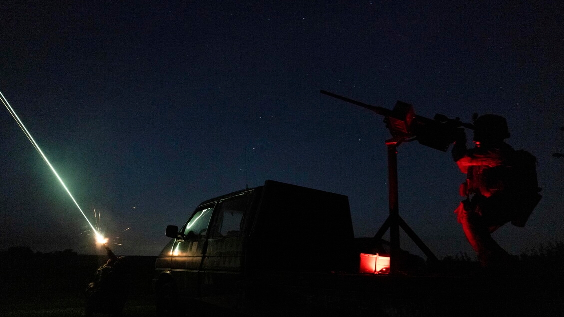 Relatos da mídia: Centenas de drones atingem Kiev e três prédios pegam fogo