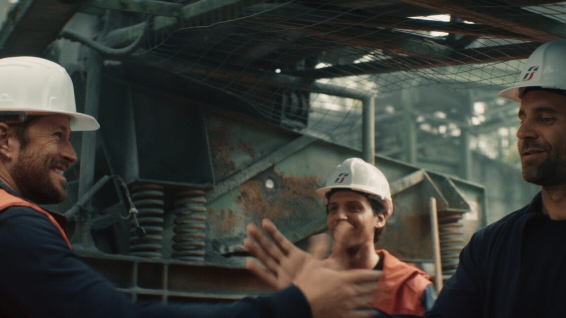 Fs, 1,200 active construction sites, a commercial tells our work