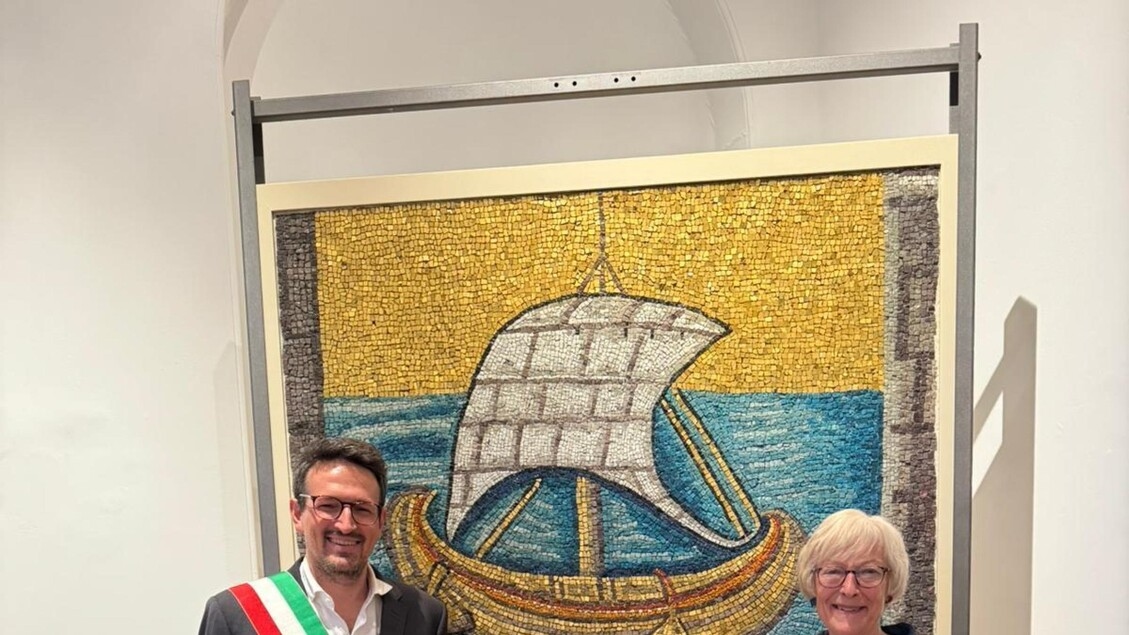 The gold of Ravenna's mosaics still shines in London