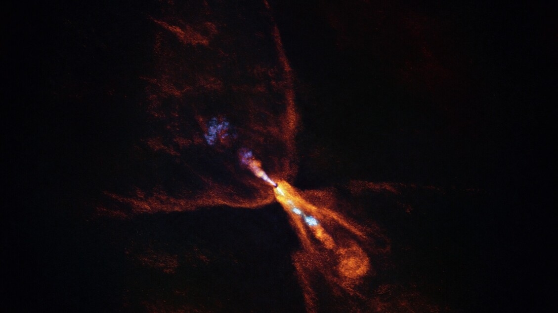 First-ever glimpse of the dawn of a solar system