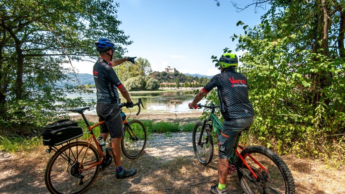 Pedaling in the Cool, 7 Itineraries to Discover by Bike