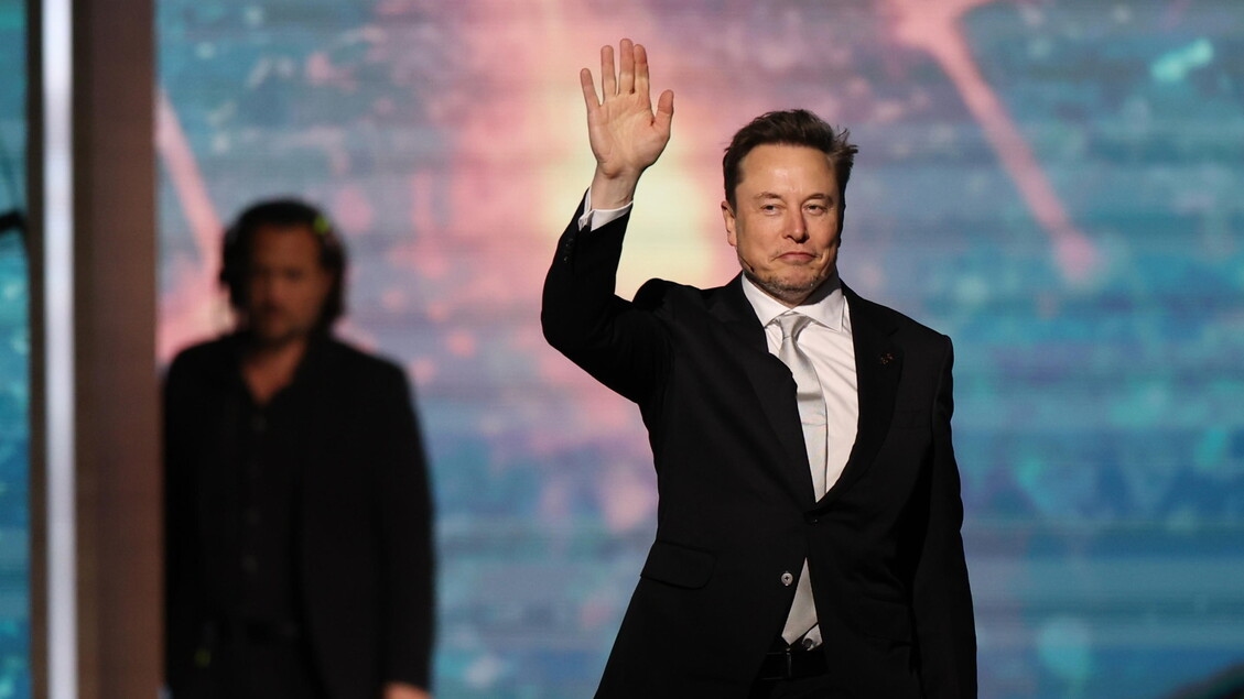 WSJ: Musk invests $2 billion in SpaceX's xAI