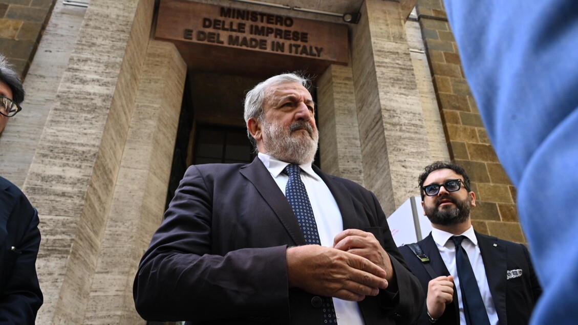 Former Ilva: Emiliano, agreement possible without commenting on ship