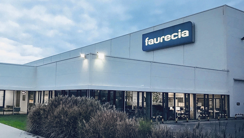 Trabalhadores da Faurecia em greve na terça-feira por melhores salários