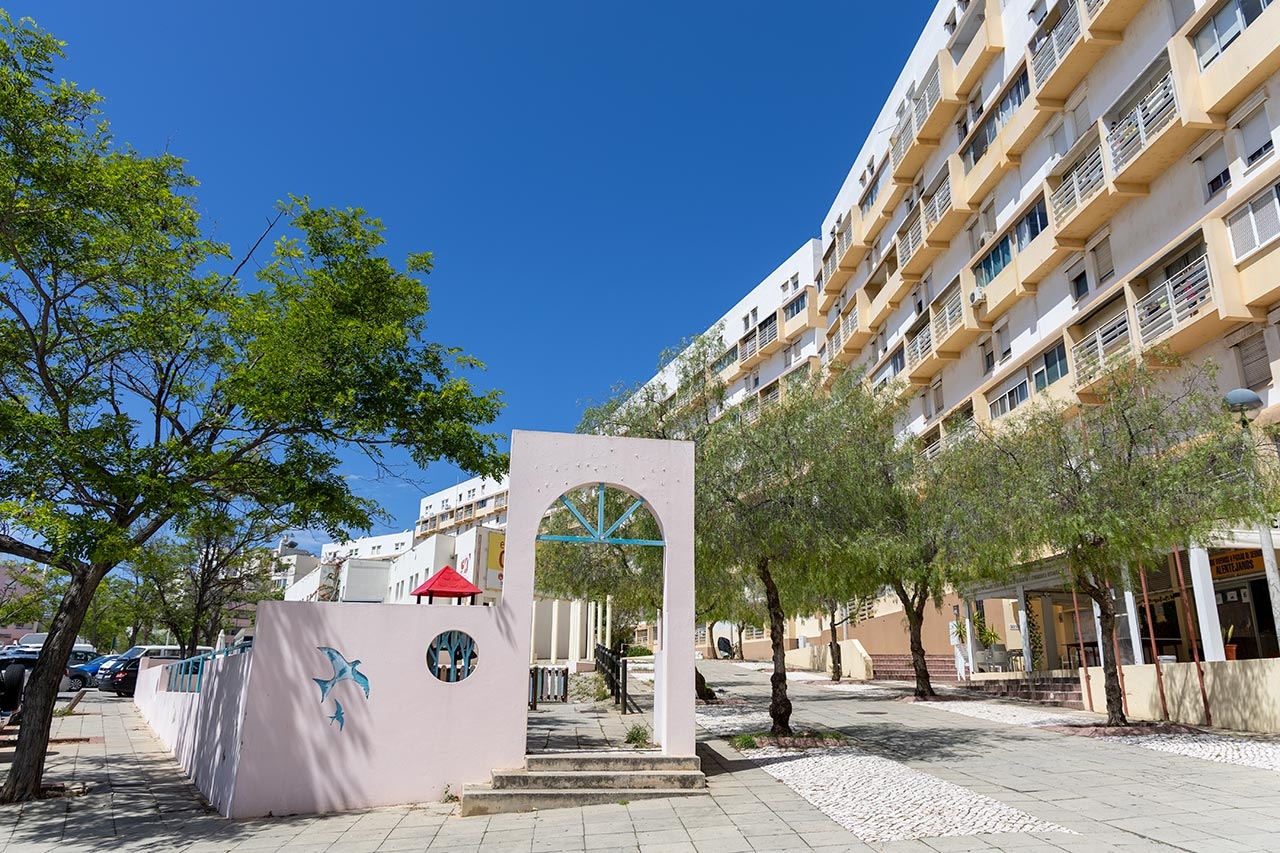 Faro: Coobital celebrates 50 years and criticizes lack of political will to solve housing crisis