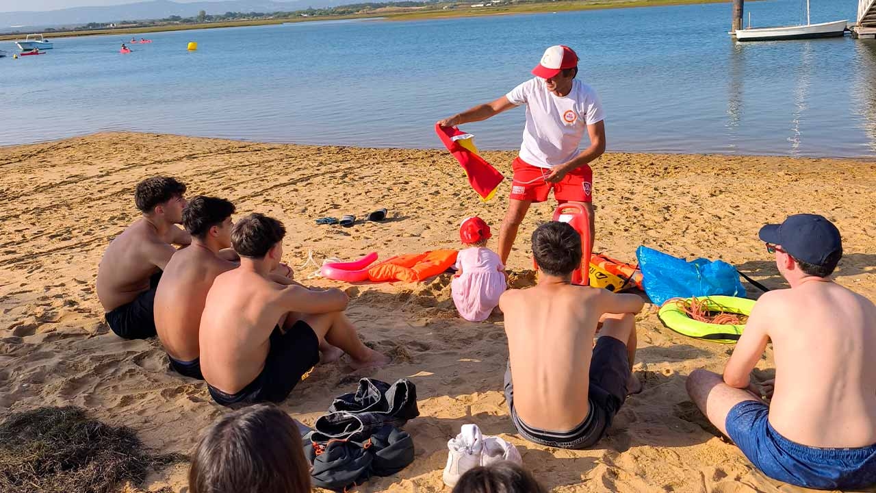 Red Seagull raised awareness about water safety at the Algarve Youth Meeting