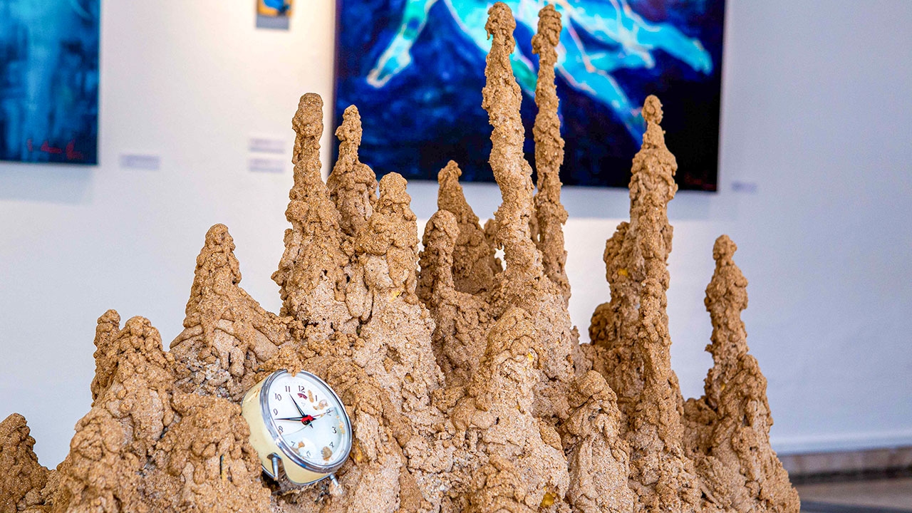 Ana Leonor Rocha expose «High Seas» à la galerie d'art Pintor Samora Barros