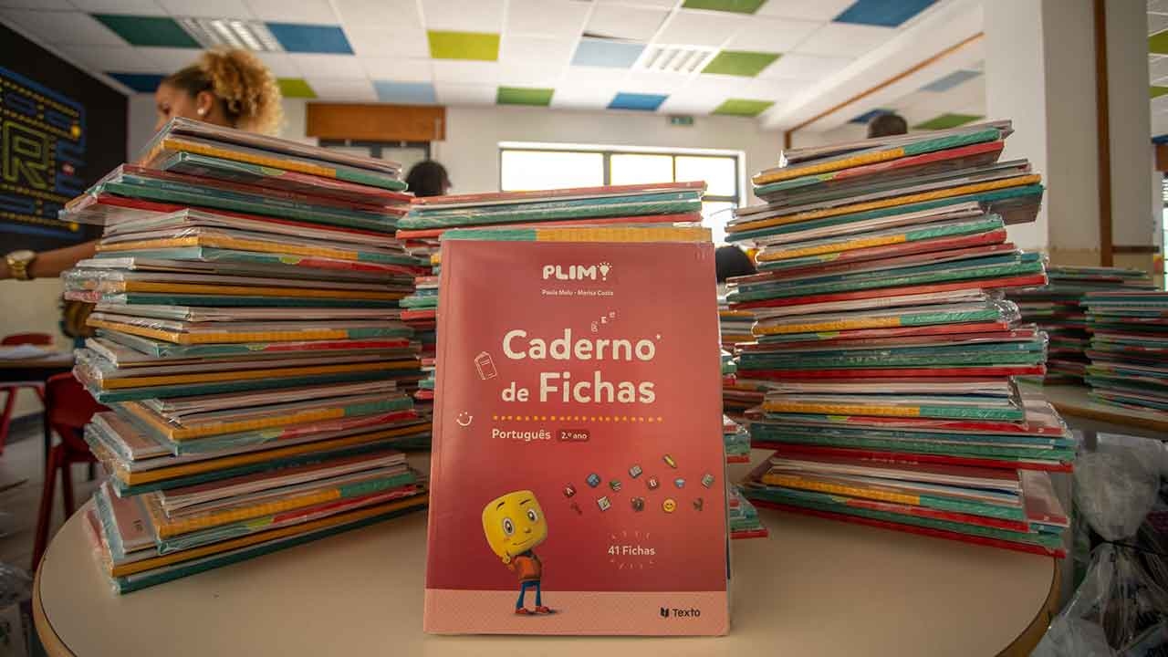 Olhão volta a oferecer material escolar a todos os alunos do 1.º Ciclo