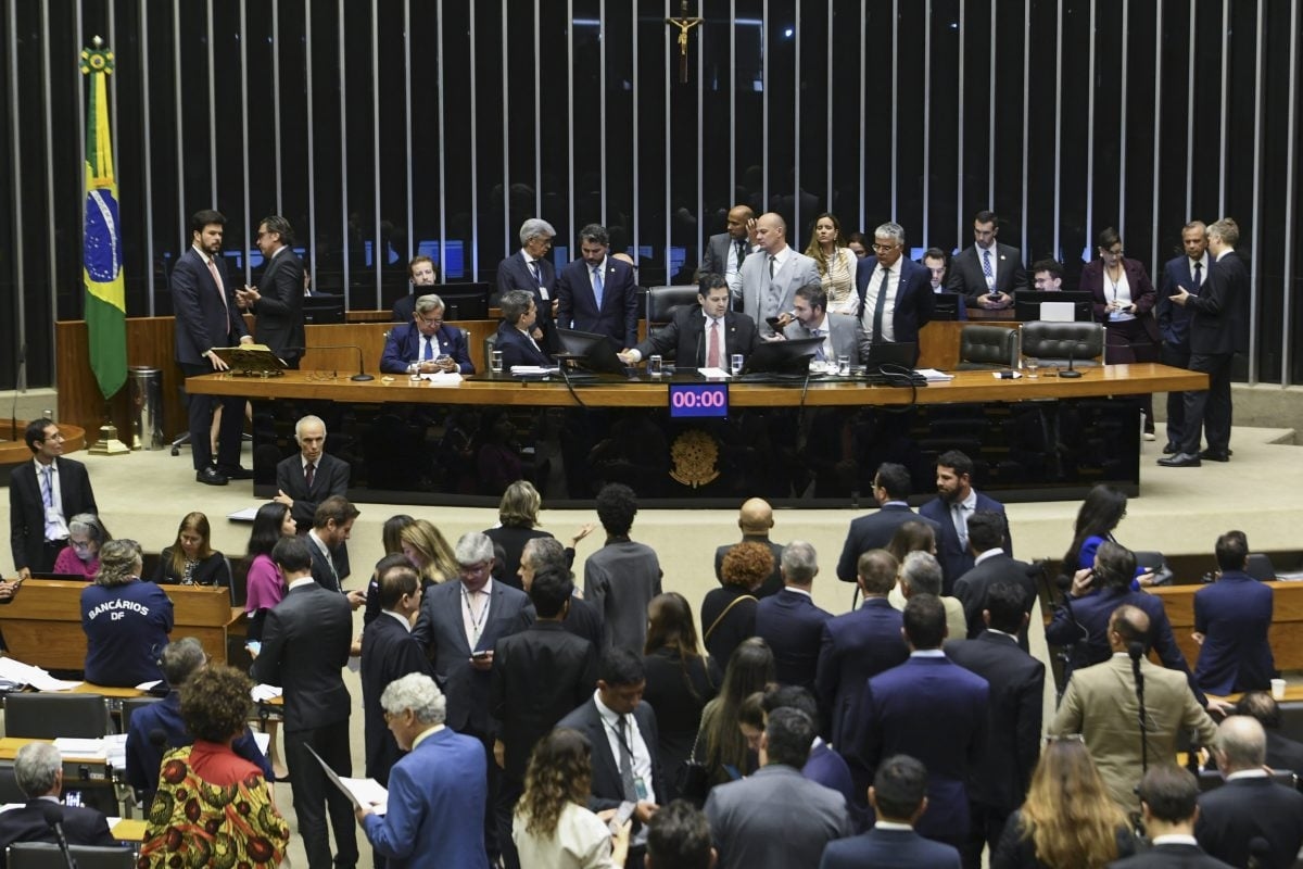 Quanto o aumento do número de deputados vai custar aos cofres públicos