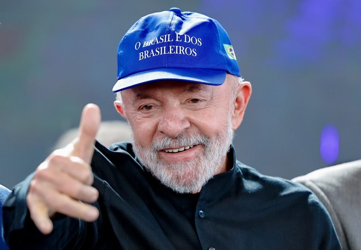 Pesquisa PoderData confirma avanço na aprovação de Lula após tarifaço