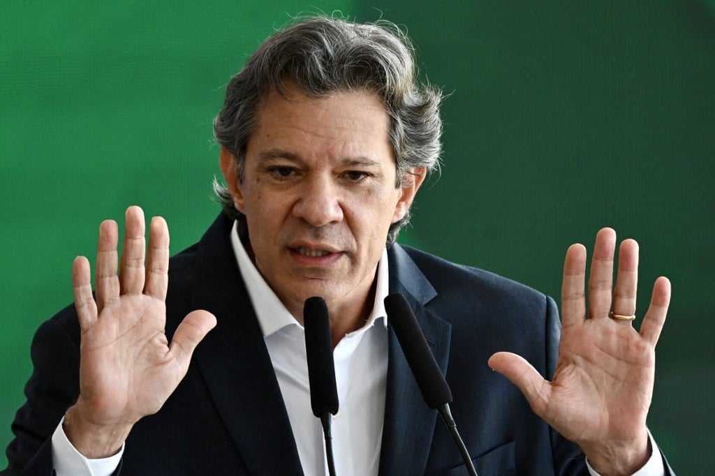 Haddad: Reducir la jornada laboral será la próxima prioridad de Lula