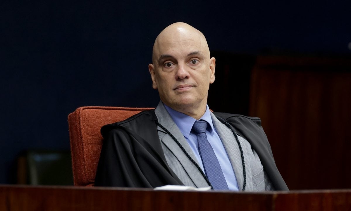 Moraes prosi Dino o zaplanowanie rozprawy w sprawie drugiego zalążka zamachu stanu