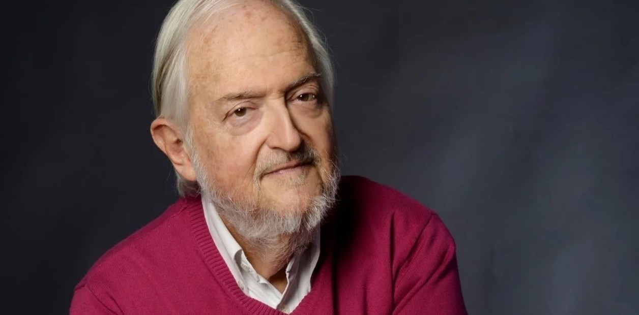 Daniel Divinsky, der Schöpfer von Ediciones de la Flor und historischer Herausgeber von „Mafalda“ und Fontanarrosa, ist gestorben.