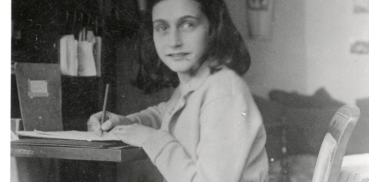 „Das Tagebuch der Anne Frank“: Neue illustrierte Version enthüllt zensierte Passagen über Sexualität
