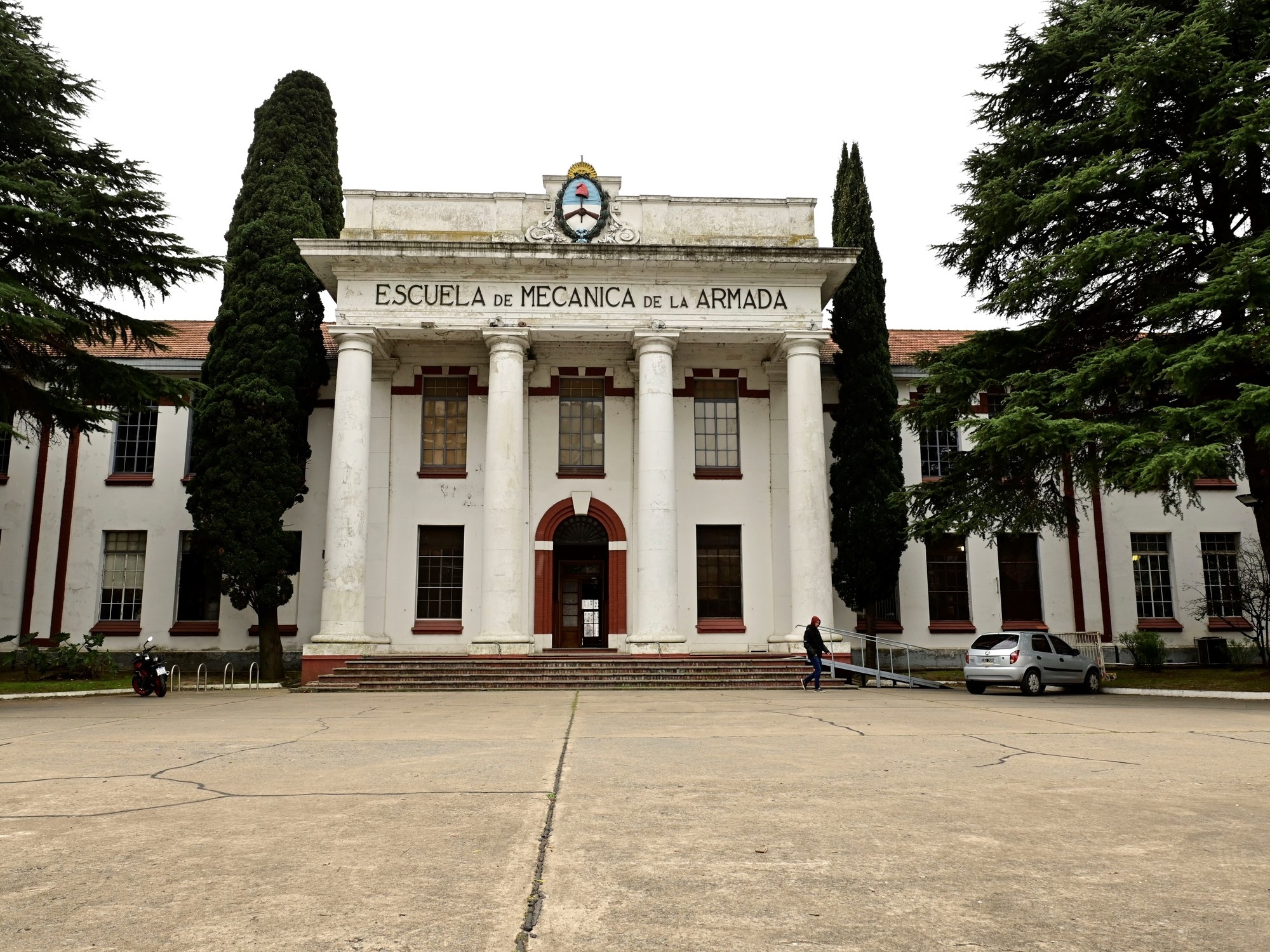 Il governo Milei cede un appezzamento di terreno di 5.000 metri quadrati nell'ex ESMA ai procuratori di Comodoro Py.