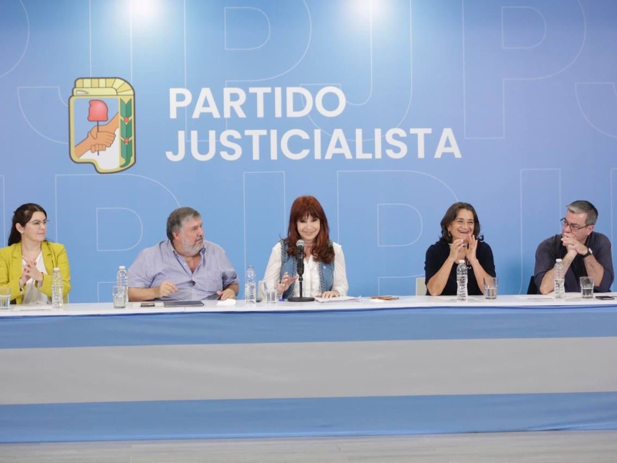 Tras el desafío de Kicillof, Cristina encabeza la primera reunión formal como presidenta del PJ