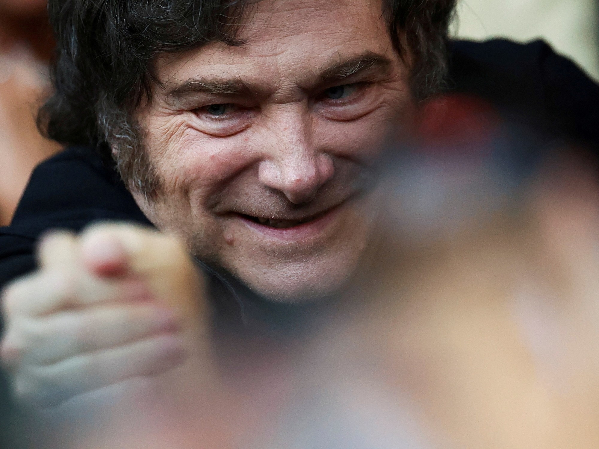 Javier Milei llegaría a las urnas con la inflación más baja en casi 10 años