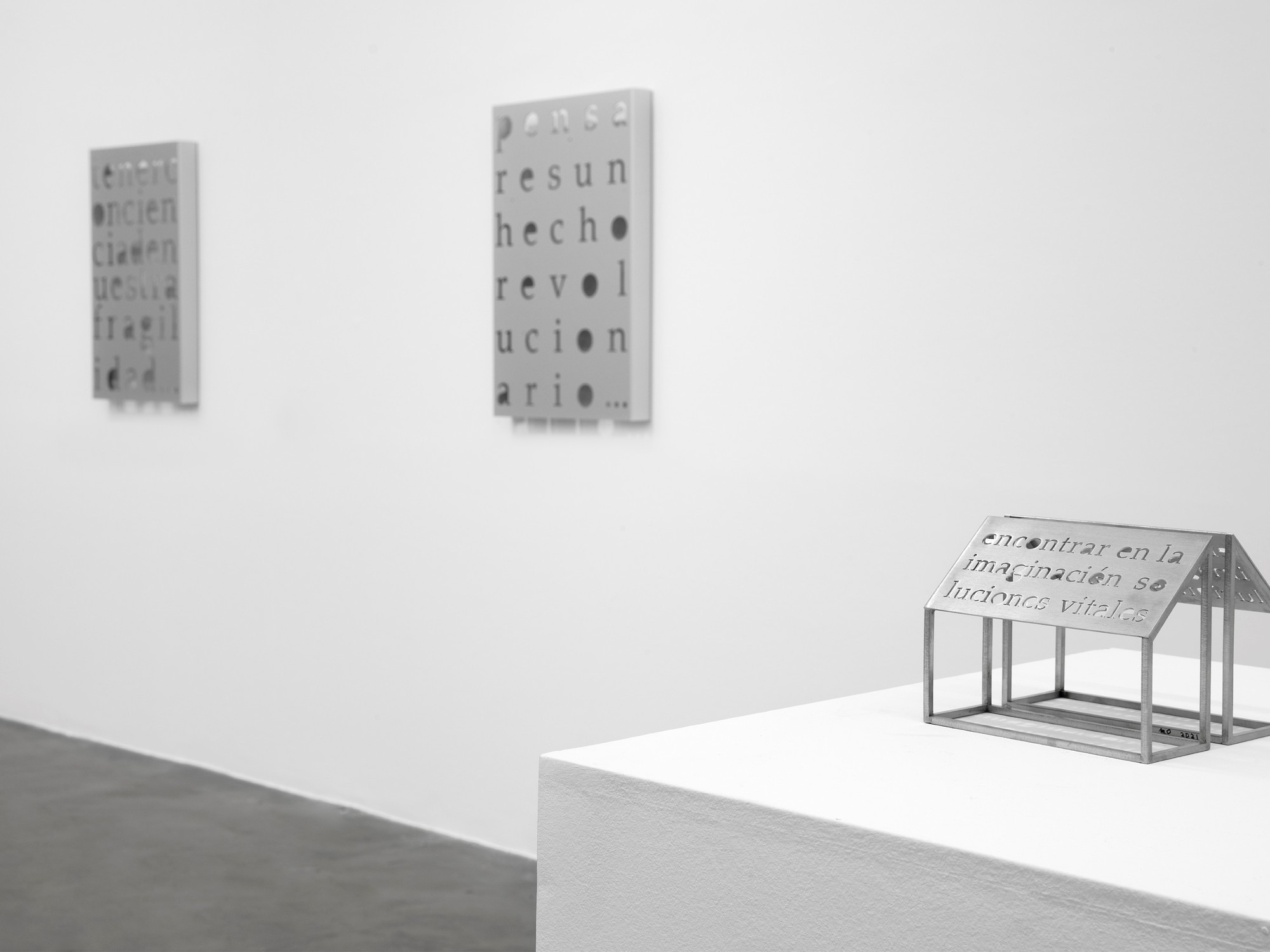 La fragilidad como arte: La nueva exposición de Marie Orensanz en Ruth Benzacar