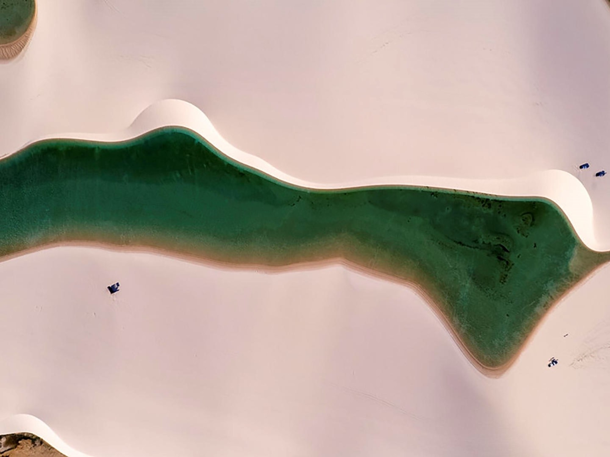 Lençóis Maranhenses, o deserto alagado que é símbolo do turismo sustentável no Brasil