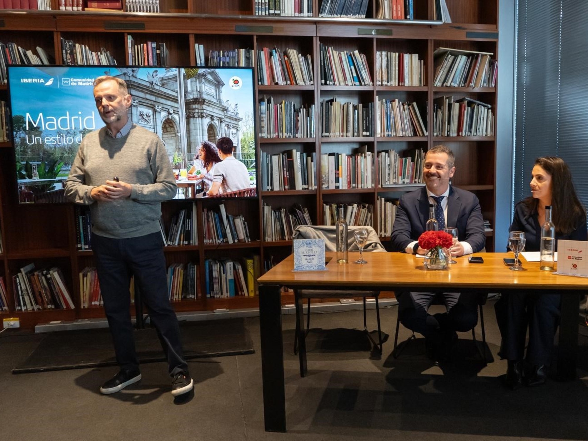 Pläne für einen führenden Hub, der Erfolg des Zwischenstopps bei Argentiniern und Rekordzahlen im Tourismus in Madrid.