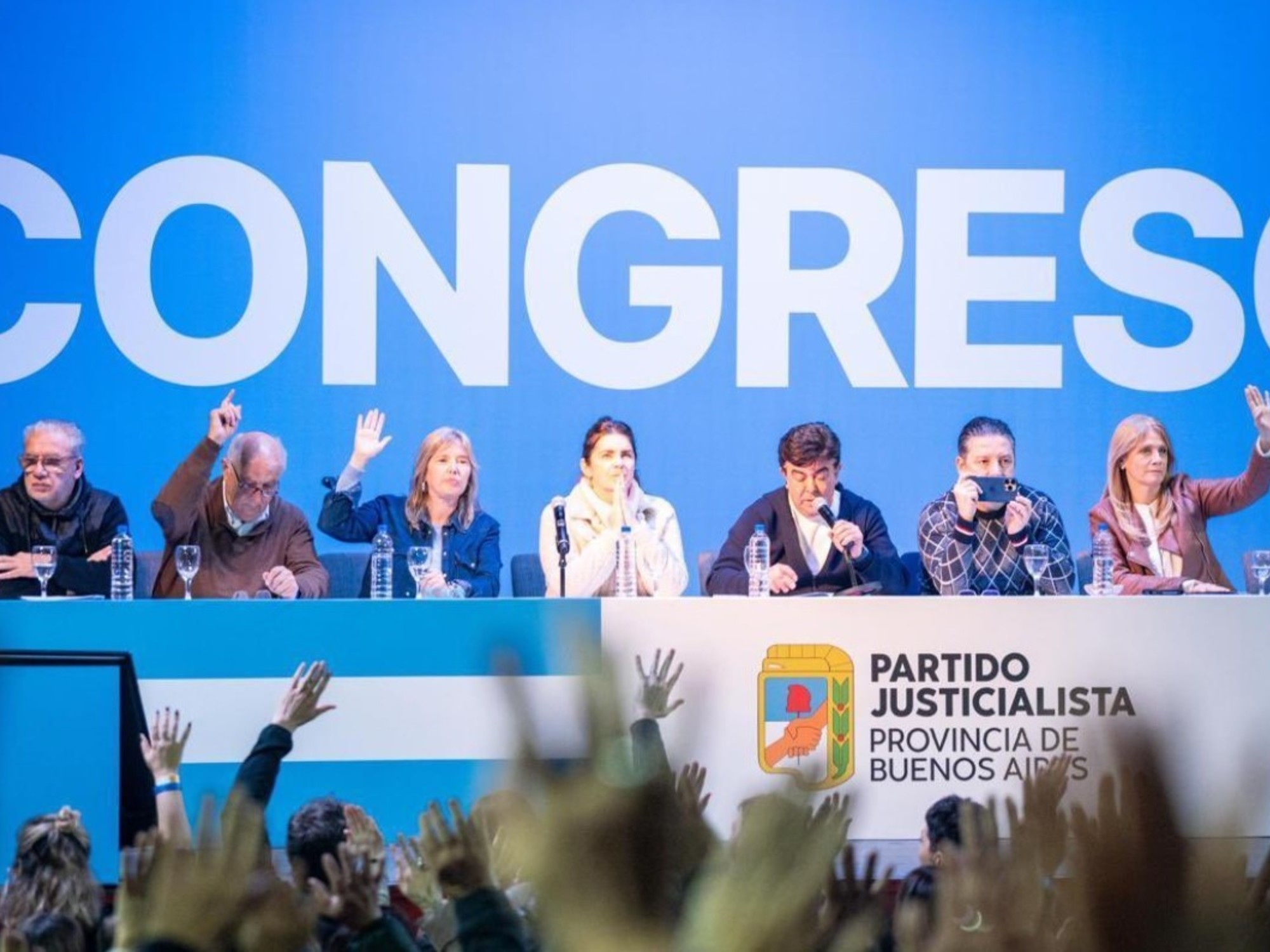Obwohl die Spannungen zwischen den Kirchners und Kicillof anhalten, fand ein Treffen statt, um die Vorbereitung der Listen von Buenos Aires zu leiten.
