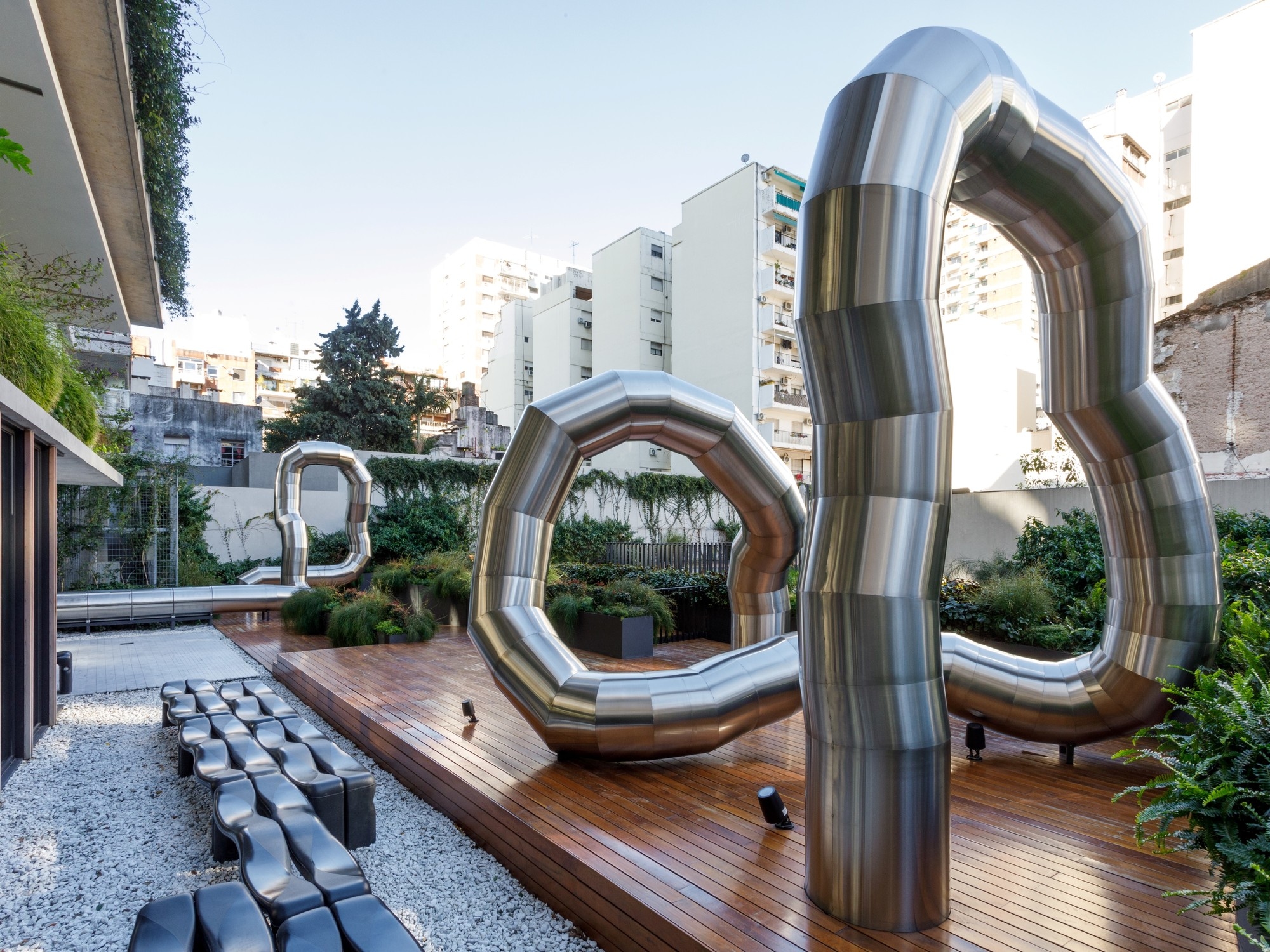 È stata lanciata la settima edizione del Premio Azcuy, il concorso che avvicina l'arte contemporanea a un nuovo pubblico.