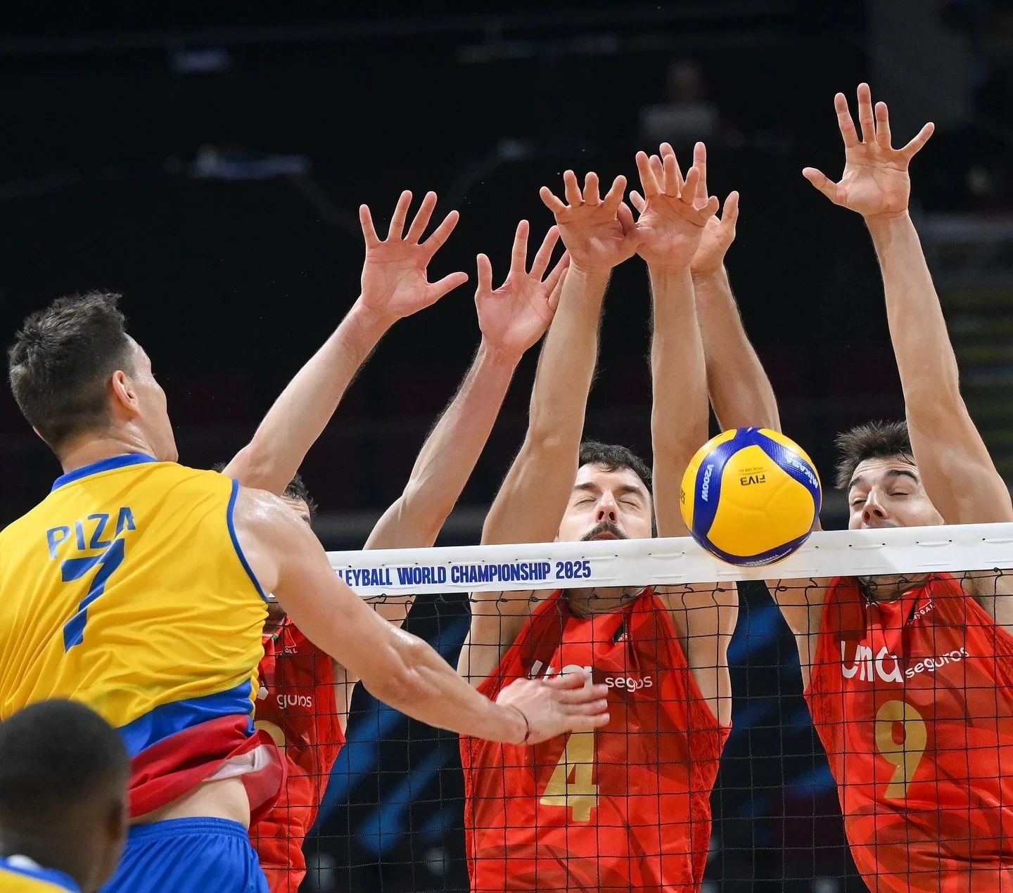 Portugal staat in de achtste finales van het WK volleybal
