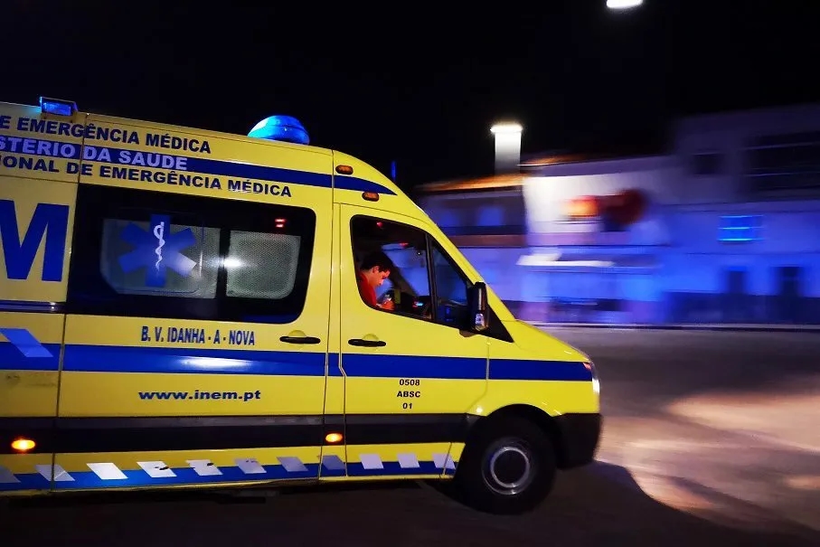 İtfaiye teşkilatına 50 ambulans daha eklenerek hastane öncesi acil durum Nisan ayına kadar uzatıldı