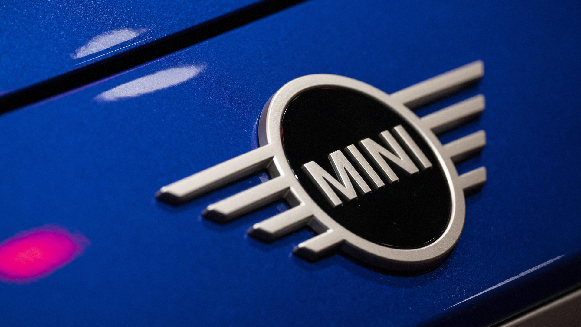 Возвращение: Юнг фон Мэтт побеждает на Mini