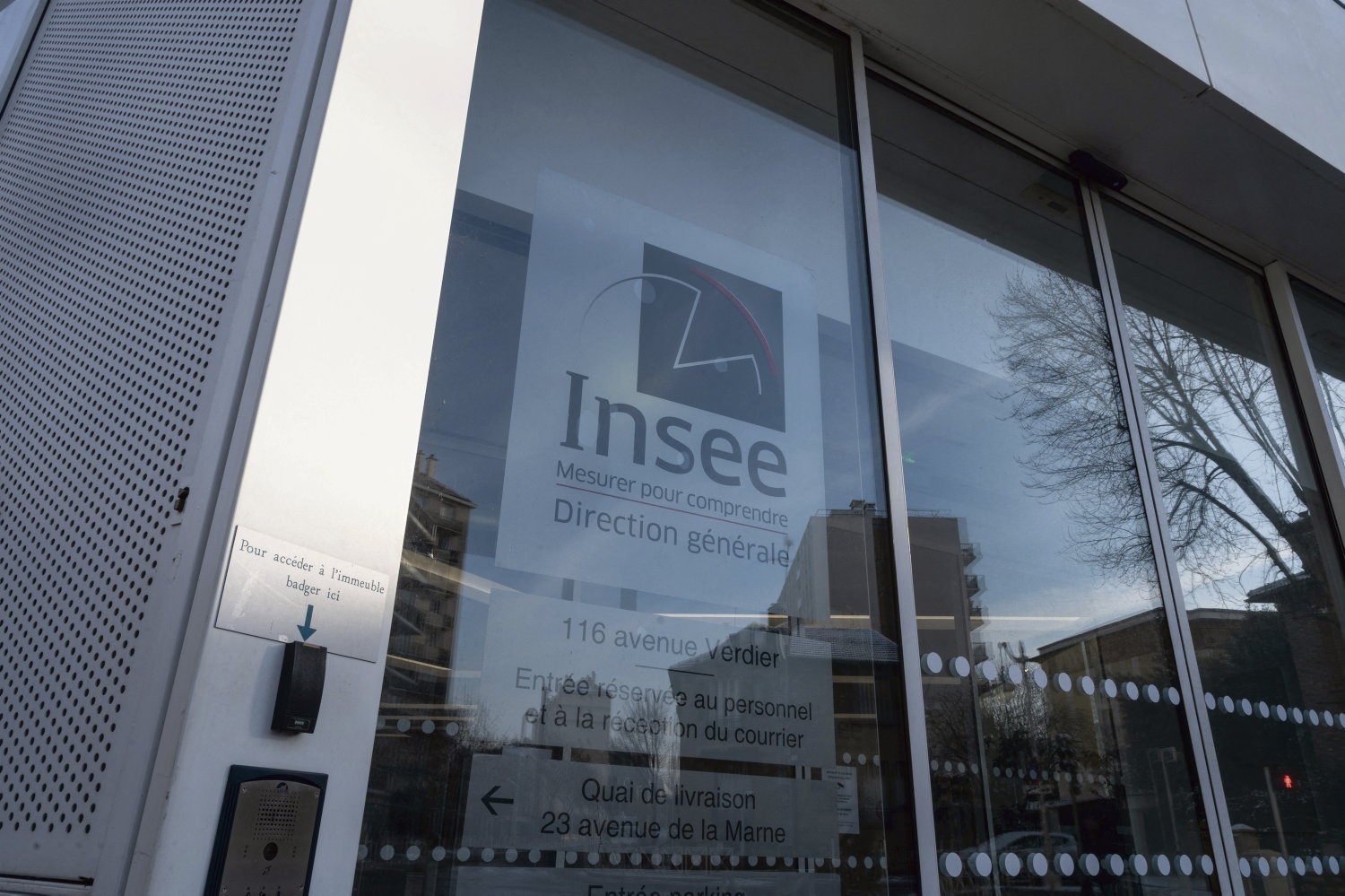 Brutal management, dismissed agents, anti-union repression... What's happening at INSEE?