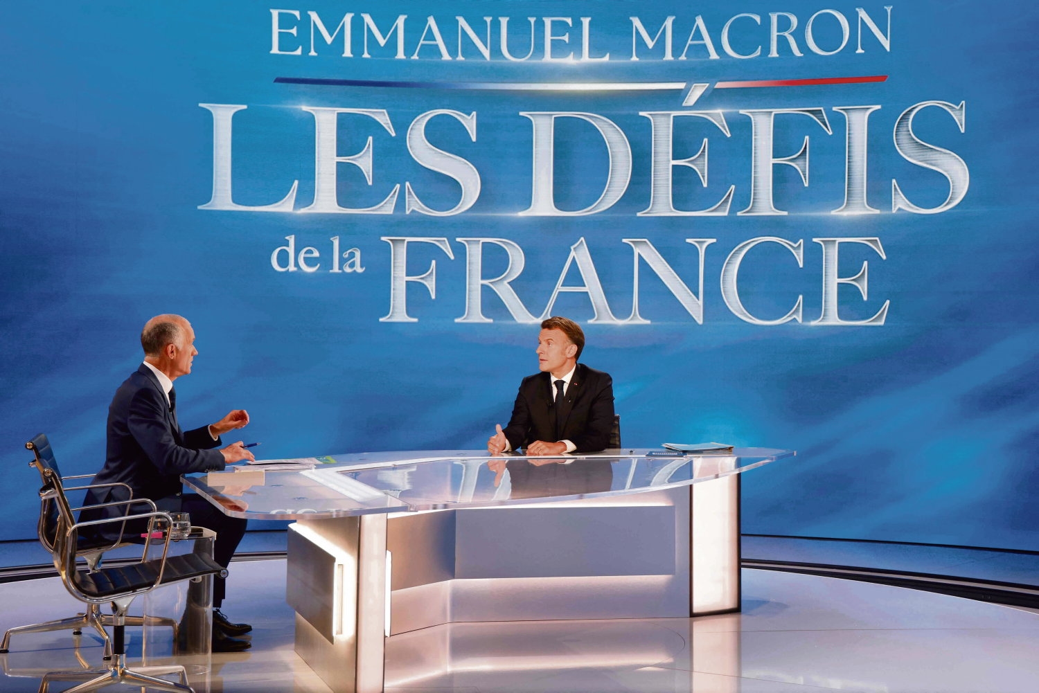 Emeklilik reformu, ArcelorMittal… TF1'de Emmanuel Macron hayır demek için radyo dalgalarına çıkıyor