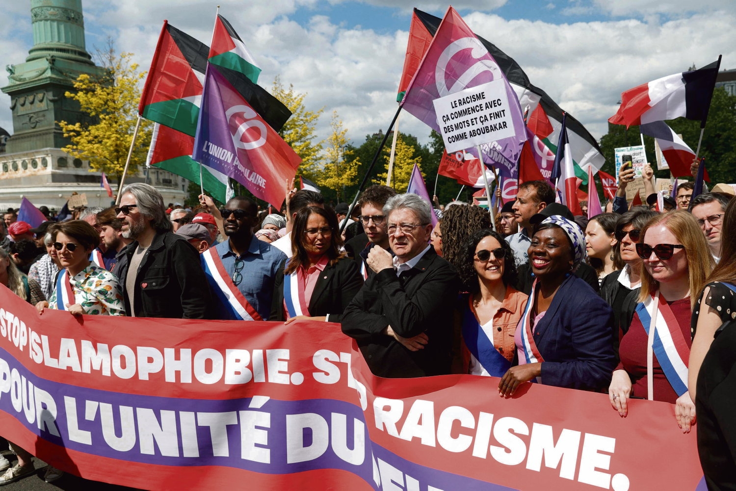 Şeytanlaştırma, France Insoumise'in güce dönüştürmek istediği bir zayıflık