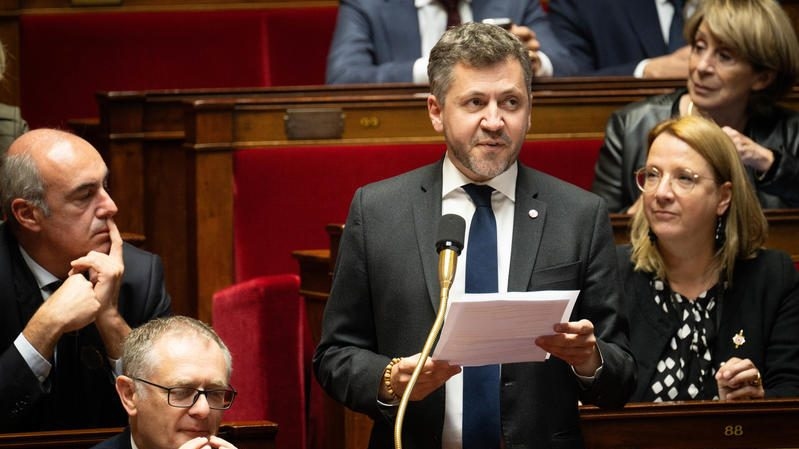 RN: La Justicia ha abierto una investigación contra el diputado y asesor de Marine Le Pen, Franck Allisio, por apropiación indebida de fondos públicos