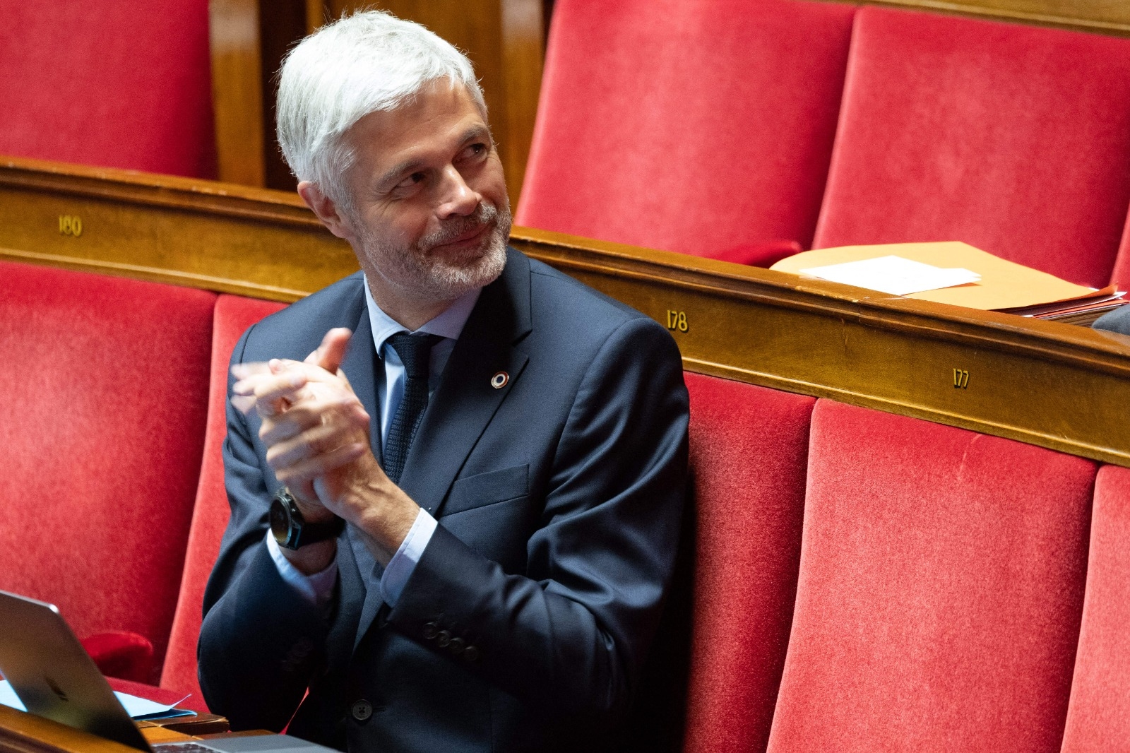 Macronisten, die Rechte und der Rassemblement National gründen gemeinsam eine Untersuchungskommission zu den Verbindungen zwischen La France Insoumise und den Islamisten