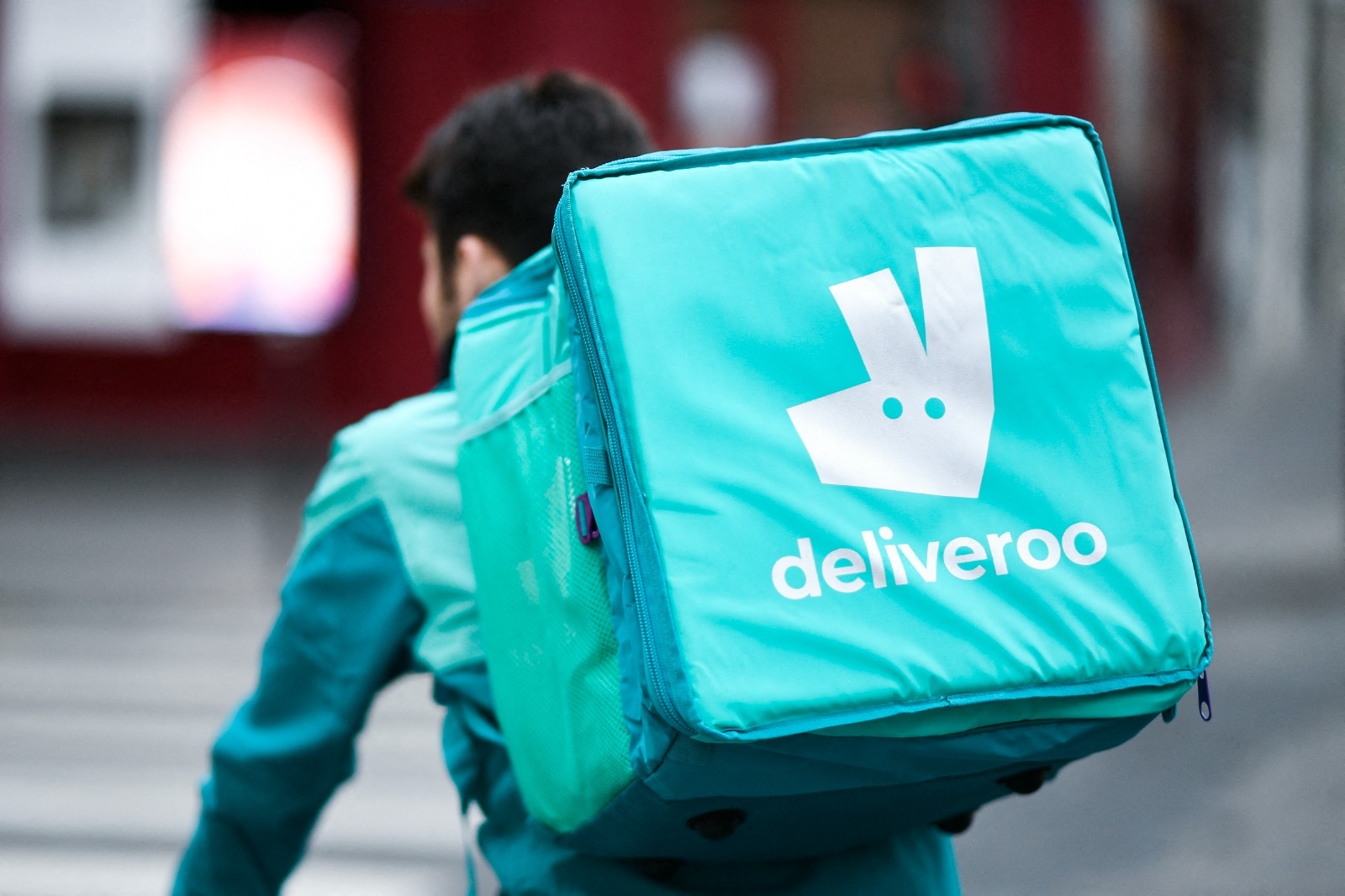 "No hemos tenido una sola decisión que no reconozca el trabajo no declarado": Deliveroo, nuevamente condenada por explotar a sus repartidores